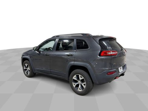 Used 2016 Jeep Cherokee Trailhawk w/ Comfort/Convenience Group AWD/4WD image 7