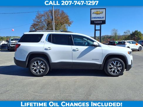 Used 2022 GMC Acadia SLE w/ Driver Convenience Package image 5