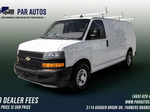 Used 2020 Chevrolet Express 3500 w/ Driver Convenience Package RWD image 1