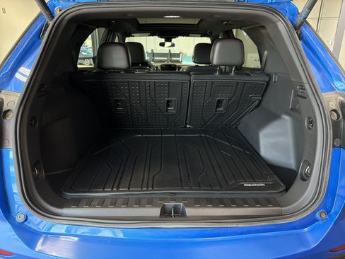 Used 2024 Chevrolet Equinox RS w/ RS Leather Package AWD/4WD image 18