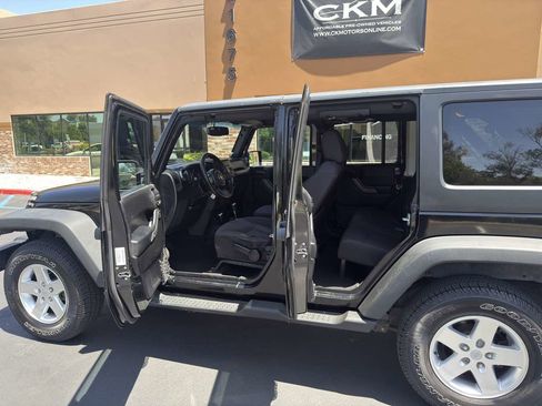 Used 2013 Jeep Wrangler Unlimited Sport image 18