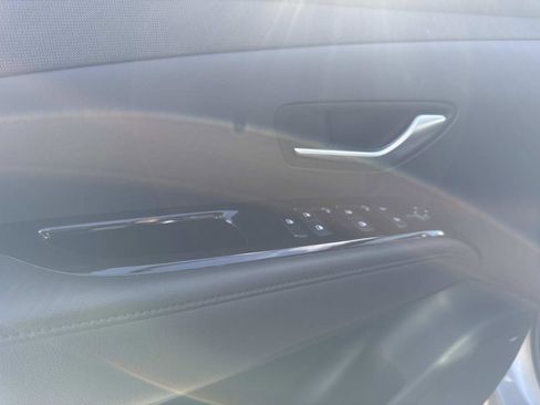 Certified 2024 Hyundai Tucson Limited image 18