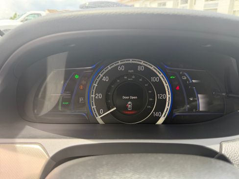 Used 2014 Honda Accord Plug-In Sedan image 10