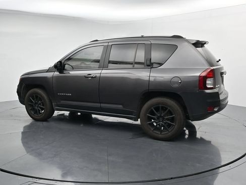 Used 2017 Jeep Compass Sport w/ Power Value Group AWD/4WD image 5