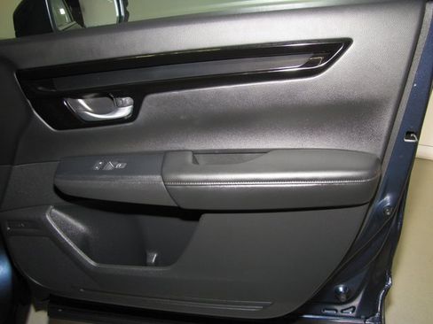 Certified 2025 Honda CR-V EX-L image 21