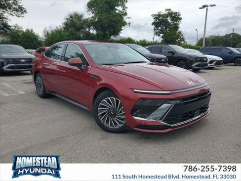 New 2025 Hyundai Sonata SEL image 1