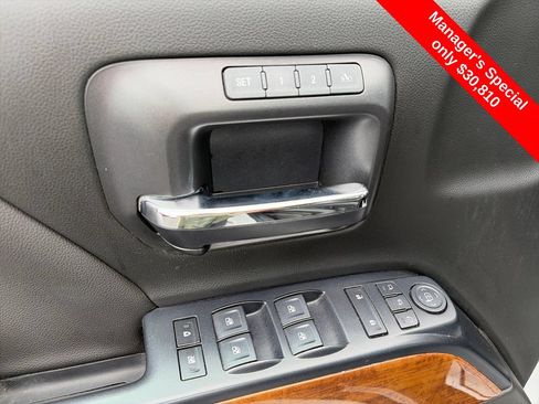 Used 2018 Chevrolet Silverado 1500 High Country AWD/4WD image 18
