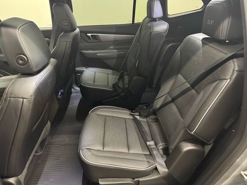 New 2026 Buick Enclave Sport Touring w/ Power Package FWD image 36