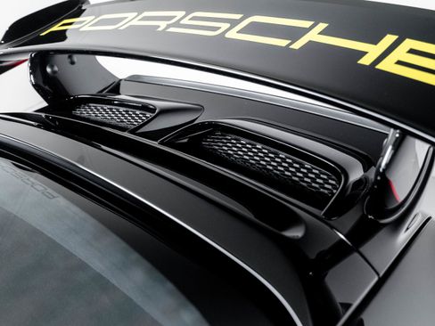 Used 2010 Porsche 911 GT3 RWD image 87
