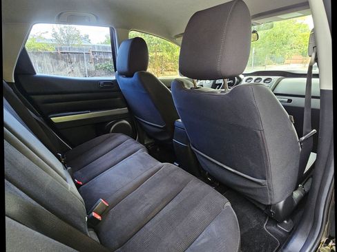 Used 2010 MAZDA CX-7 i SV image 26