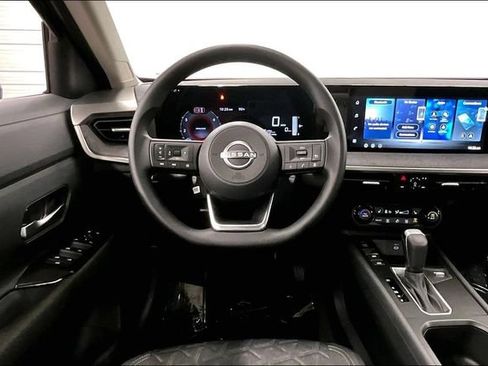 New 2026 Nissan Kicks SV w/ SV Premium Package FWD image 22