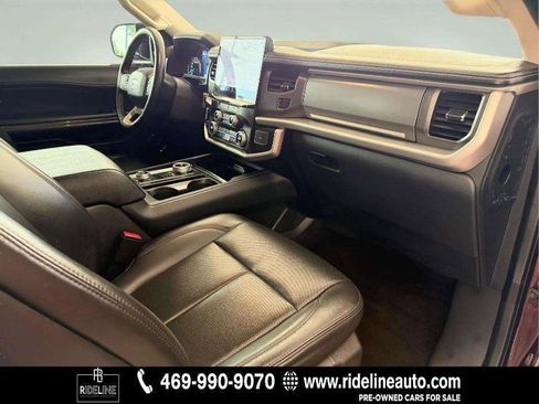 Used 2023 Ford Expedition XLT AWD/4WD image 14