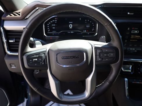 Used 2025 GMC Sierra 1500 Denali w/ Denali Reserve Package AWD/4WD image 13