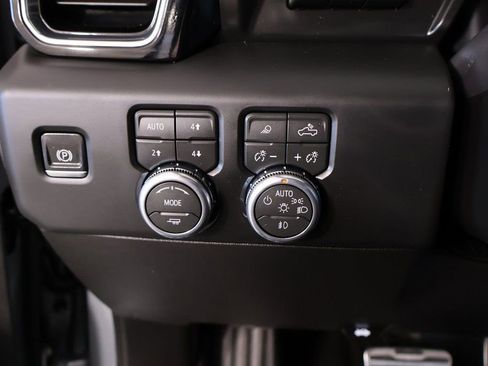 Used 2026 GMC Sierra 1500 Denali Ultimate image 10