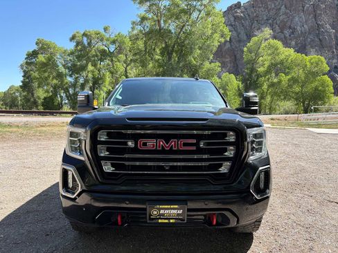 Used 2020 GMC Sierra 1500 AT4 w/ AT4 Premium Package AWD/4WD image 11
