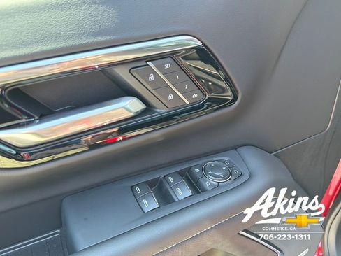 New 2025 Chevrolet Tahoe Premier image 18