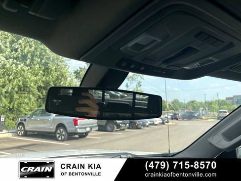 Used 2021 Chevrolet Silverado 1500 LT w/ Z71 Off-Road Package AWD/4WD image 20