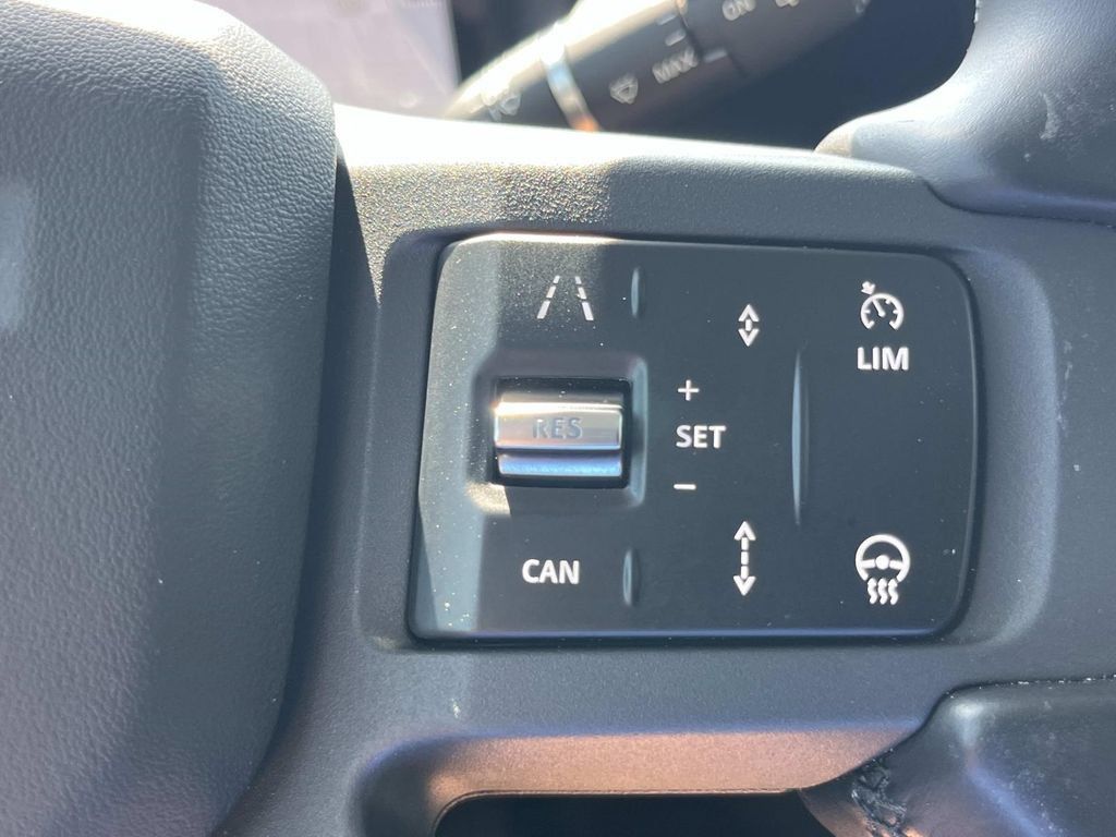 Used 2025 Land Rover Defender 110 S AWD/4WD image 37