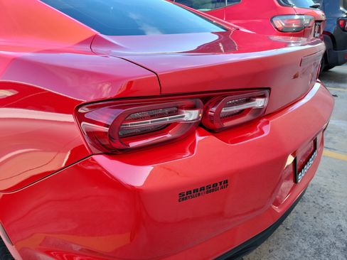 Used 2023 Chevrolet Camaro LT RWD image 10