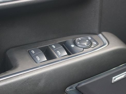 Used 2025 Chevrolet Silverado 1500 LT Trail Boss w/ Convenience Package II AWD/4WD image 18