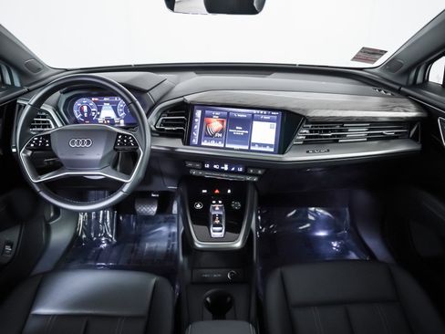 Used 2024 Audi Q4 e-tron Premium Plus w/ Premium Plus image 10