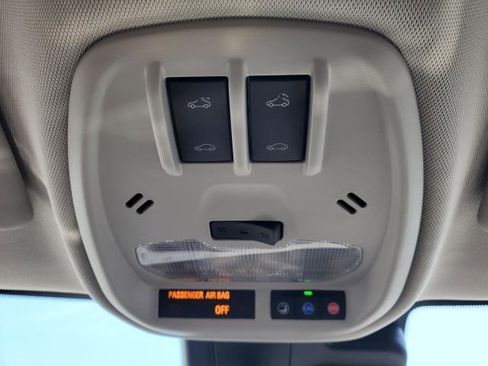 Used 2025 Chevrolet Trax ACTIV w/ Sunroof Package image 25