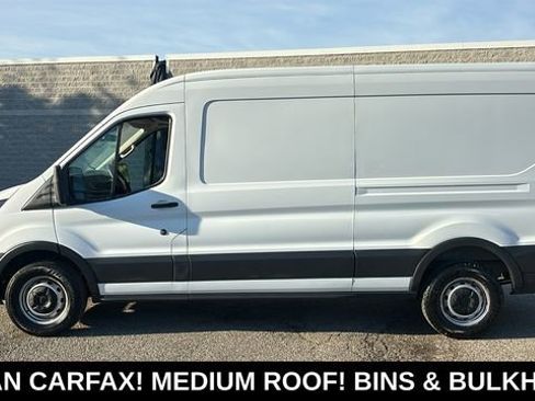 Used 2017 Ford Transit 250 148 Medium Roof RWD image 4