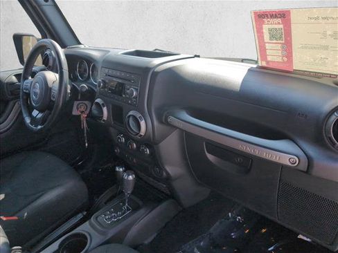 Used 2016 Jeep Wrangler Sport w/ Connectivity Group image 20
