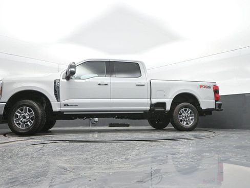 New 2026 Ford F250 Lariat w/ Lariat Ultimate Package image 38