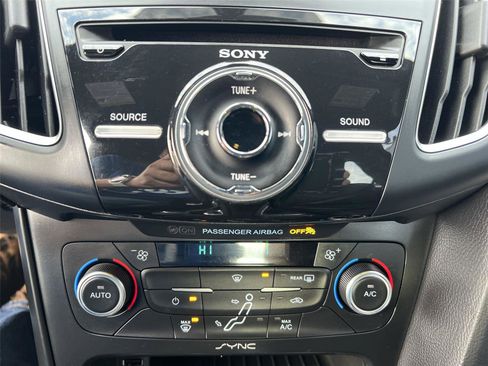 Used 2016 Ford Focus RS image 18