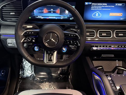 New 2026 Mercedes-Benz GLE 63 AMG S image 10