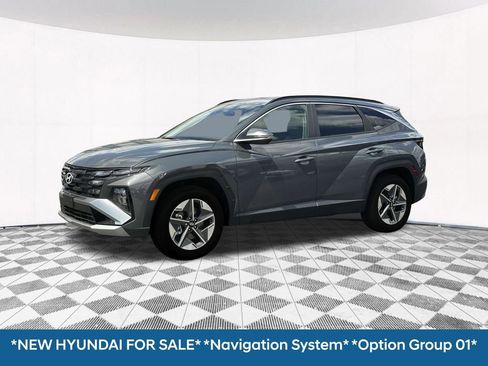 New 2025 Hyundai Tucson SEL image 2