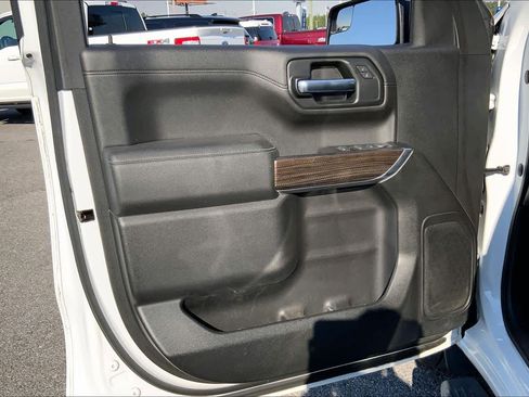 Used 2019 Chevrolet Silverado 1500 LT w/ All-Star Edition image 21