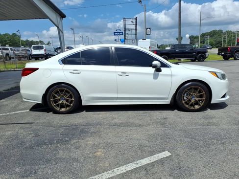 Used 2017 Subaru Legacy 3.6R Limited AWD/4WD image 8