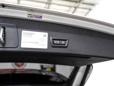 Used 2018 BMW X1 xDrive28i AWD/4WD image 52