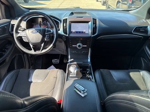 Used 2020 Ford Edge ST w/ Cold Weather Package AWD/4WD image 38