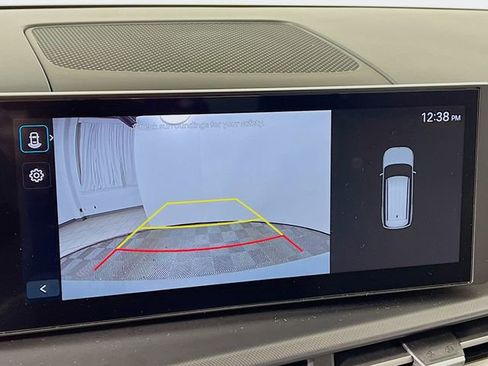 Certified 2025 Hyundai Santa Fe SE image 12