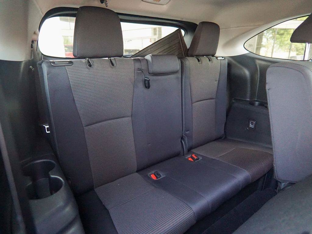 Used 2022 Toyota Highlander LE AWD/4WD image 23