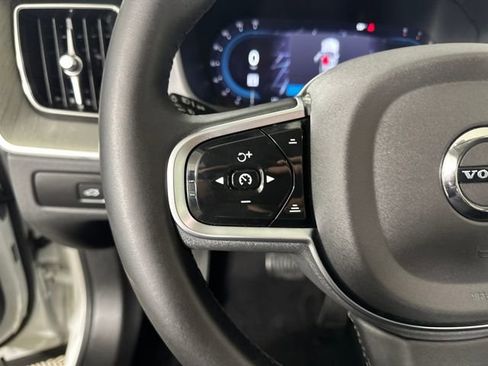 Used 2025 Volvo XC60 B5 Plus w/ Protection Package Premier image 15