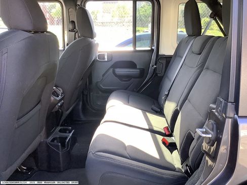 Used 2021 Jeep Wrangler Unlimited Sport AWD/4WD image 9