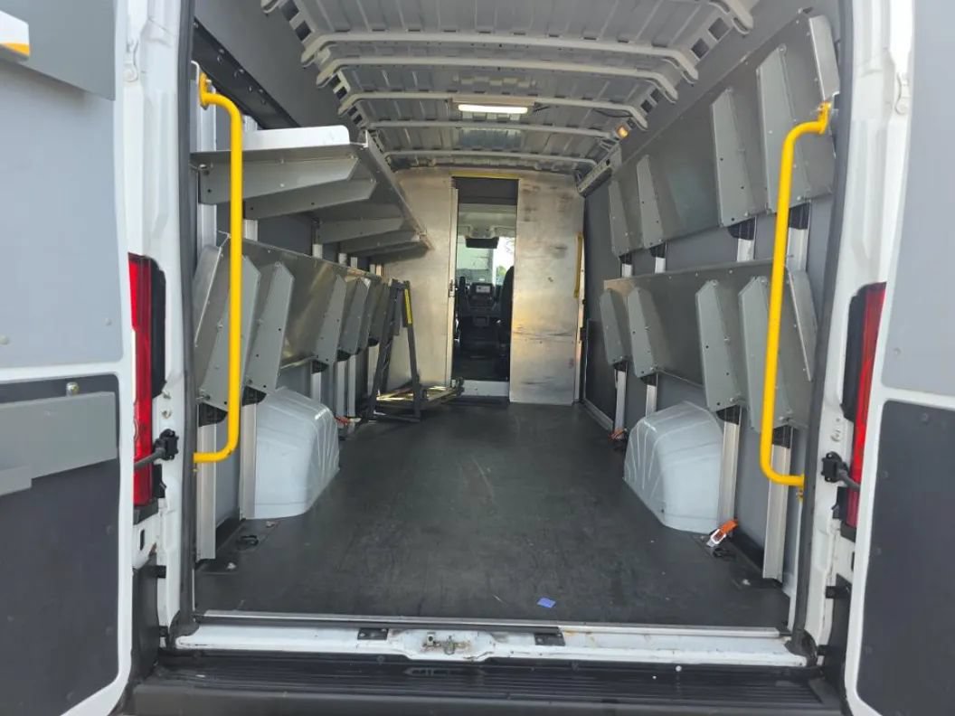 Used 2023 RAM ProMaster 3500 w/ Driver Convenience Group FWD image 11