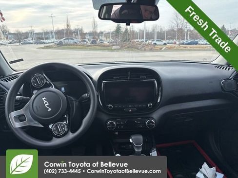 Used 2024 Kia Soul S image 8