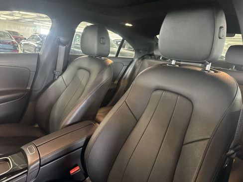Used 2025 Mercedes-Benz CLA 250 image 13