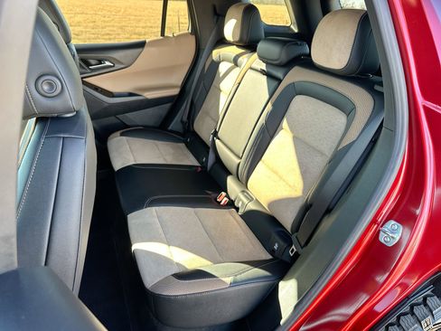 Used 2026 Chevrolet Equinox ACTIV image 22