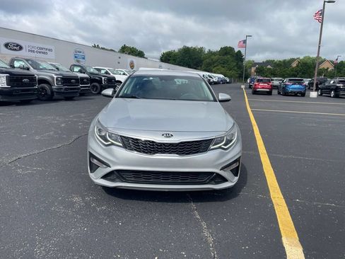 Used 2020 Kia Optima LX FWD image 2