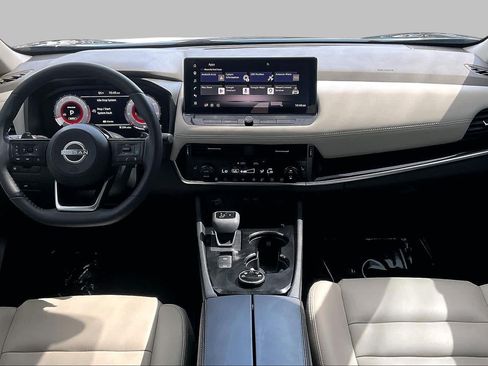 Used 2024 Nissan Rogue SL w/ SL Premium Package AWD/4WD image 16