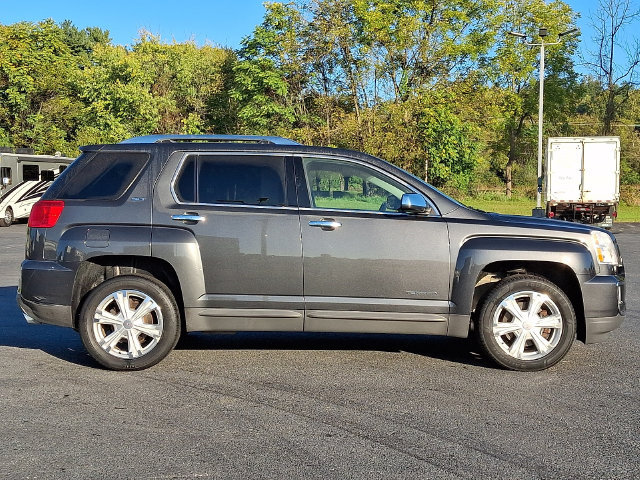Used 2017 GMC Terrain SLT AWD/4WD image 10