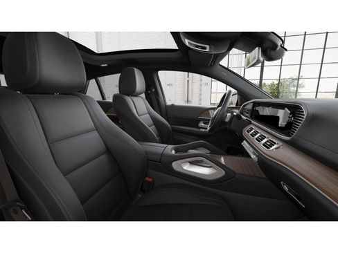 New 2026 Mercedes-Benz GLE 450 4MATIC Coupe image 4