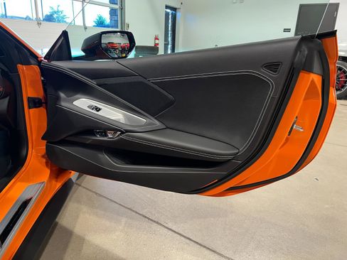 Used 2023 Chevrolet Corvette Stingray Coupe w/ Z51 Performance Package image 33