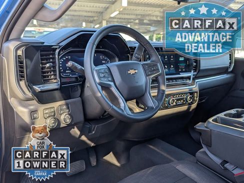 Used 2024 Chevrolet Silverado 1500 LT AWD/4WD image 6